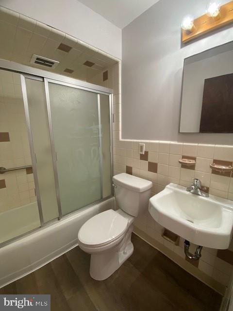 000 - Residential Lease