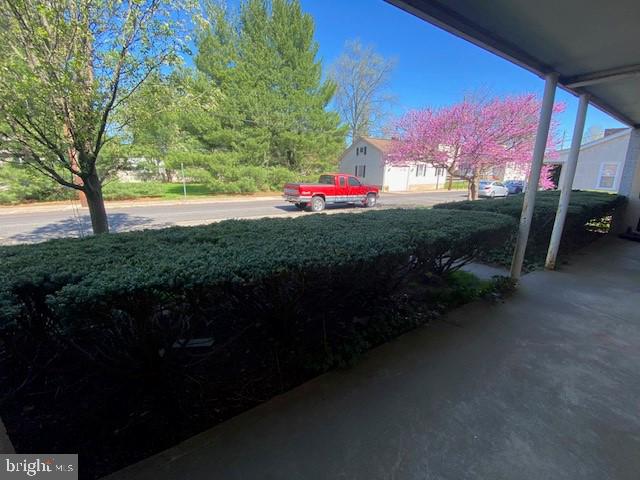 000 - Residential Lease