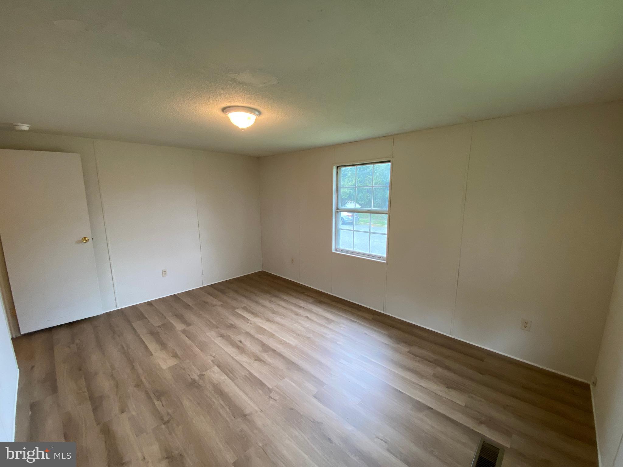 MAYFIELD - Residential Lease