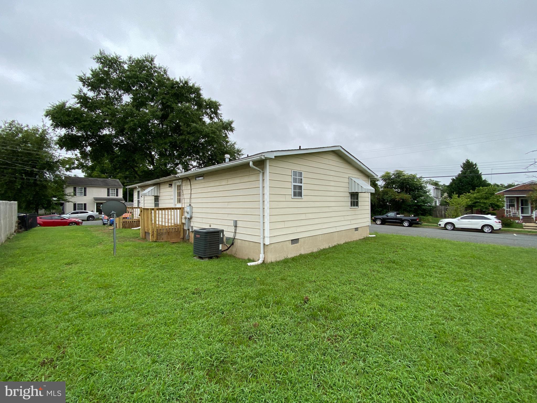 MAYFIELD - Residential Lease