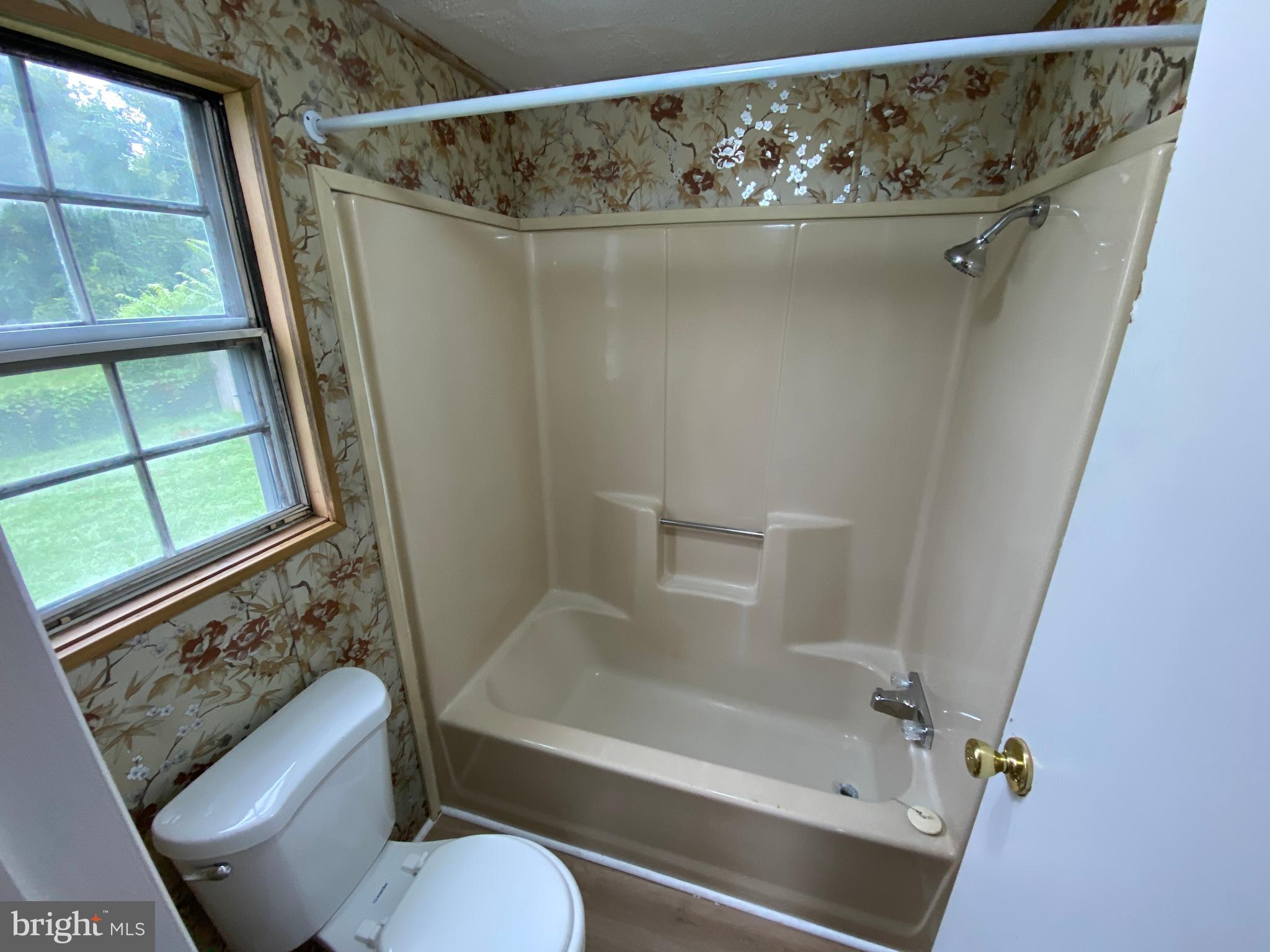 MAYFIELD - Residential Lease