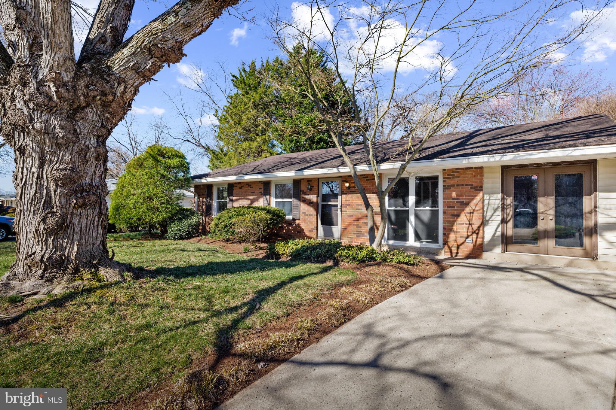 BROYHILLS ADDITION - Residential