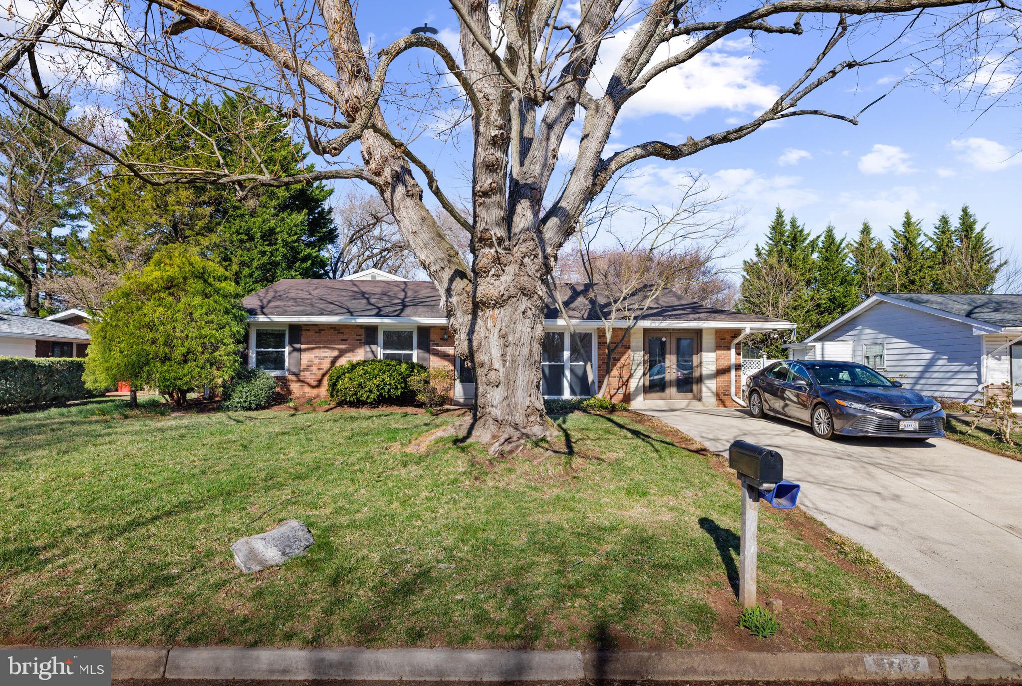 BROYHILLS ADDITION - Residential