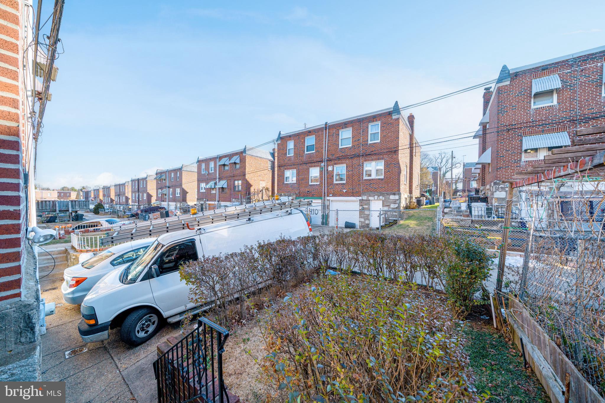 CASTOR GARDENS - Residential