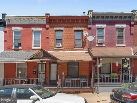 Townhouse For Sale - 1337 S May Street<br/> PHILADELPHIA, PA 19143
