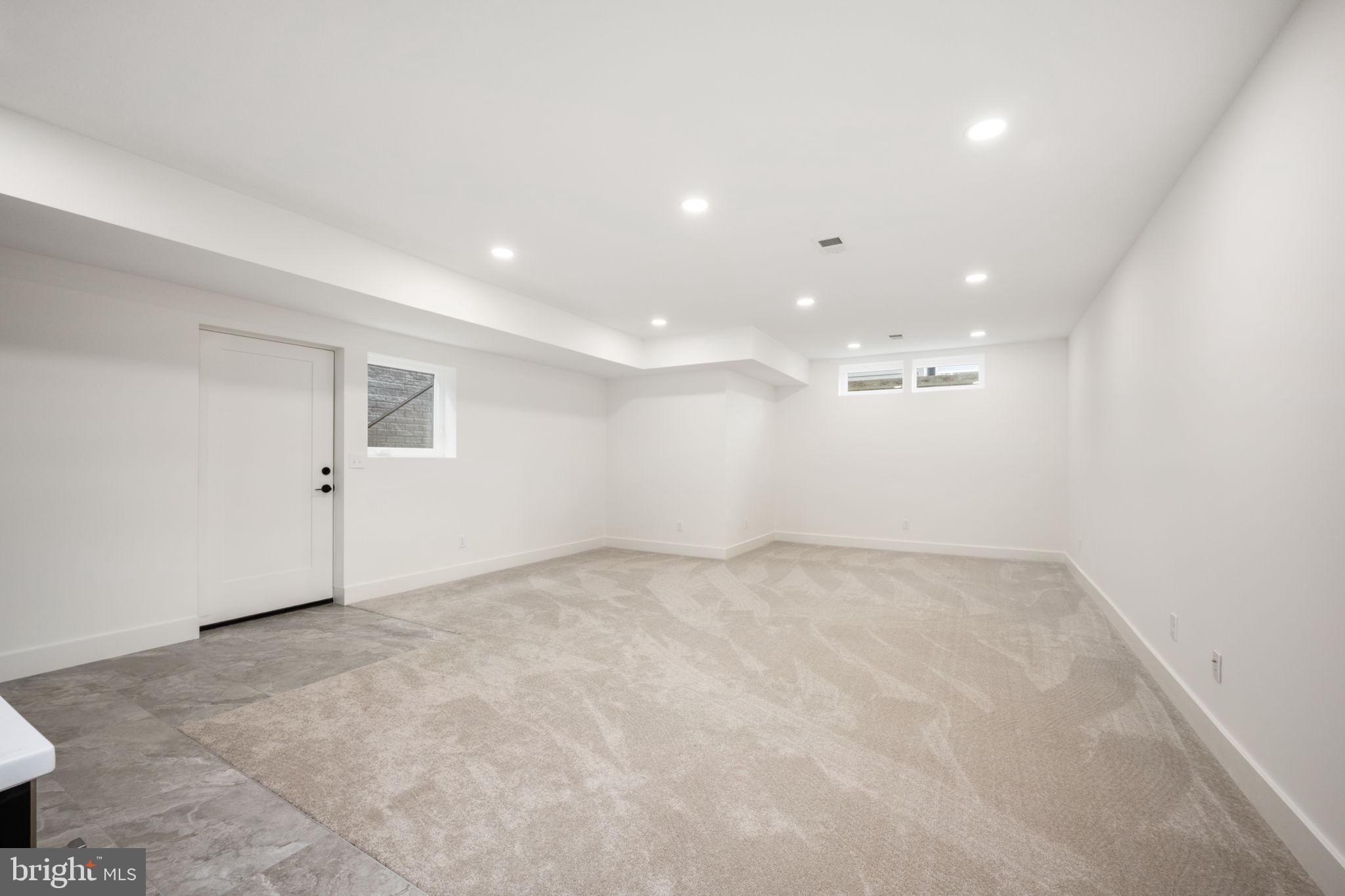 HIGHVIEW PARK - Residential