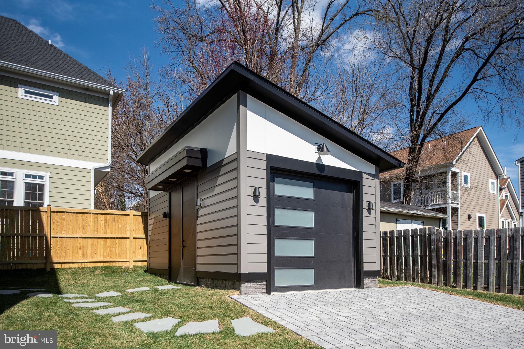 HIGHVIEW PARK - Residential