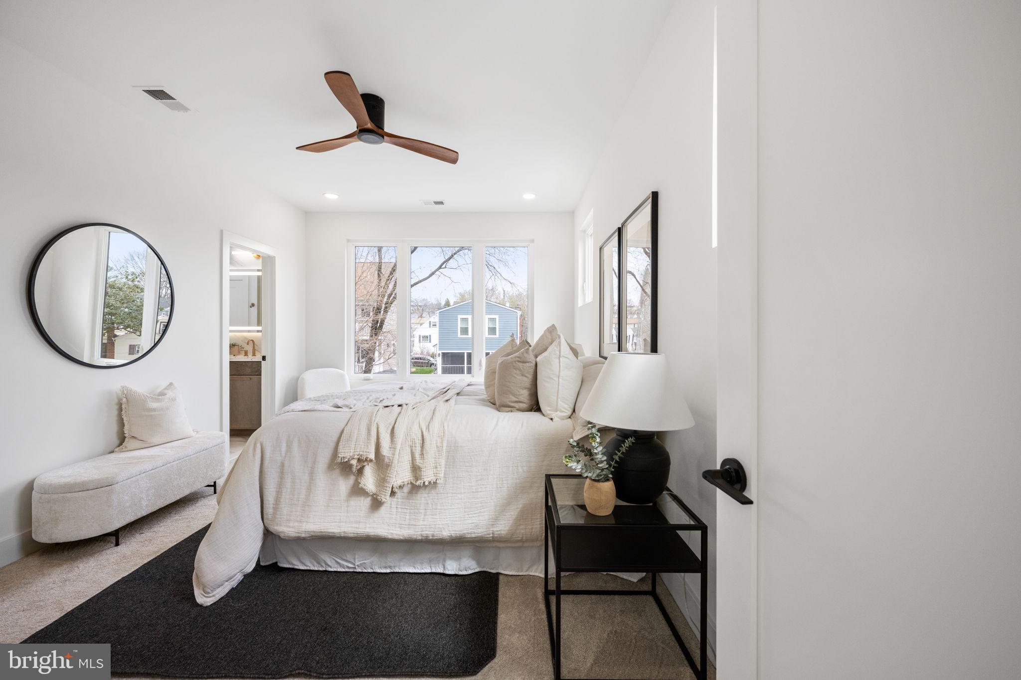 HIGHVIEW PARK - Residential