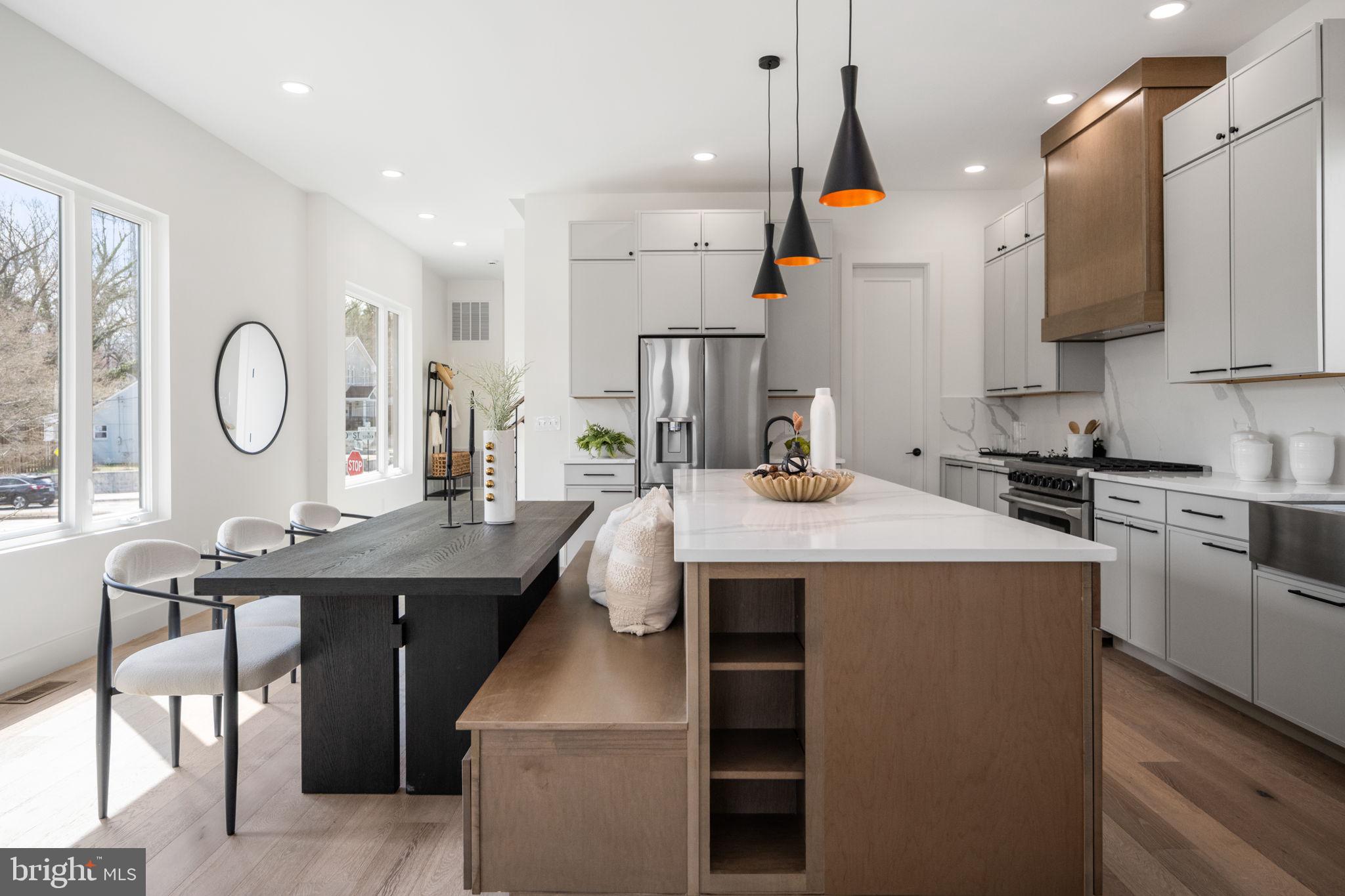 HIGHVIEW PARK - Residential