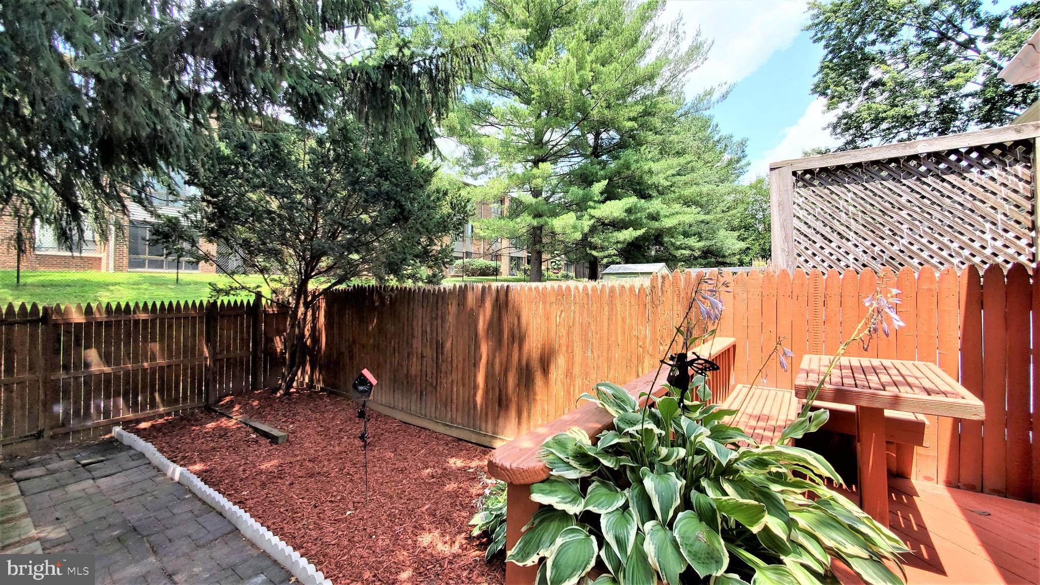 FARMINGDALE ESTATES - Residential