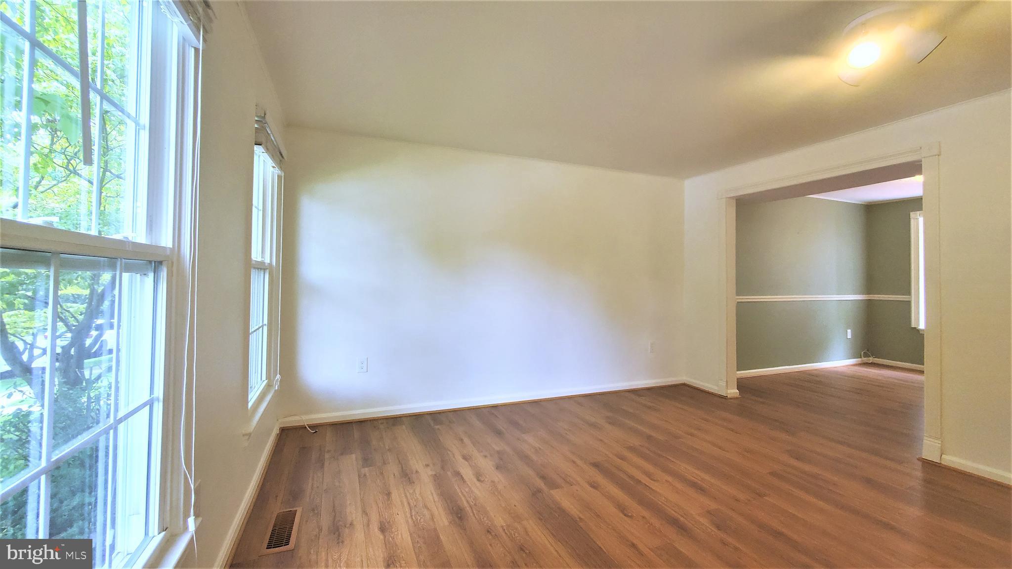 FARMINGDALE ESTATES - Residential