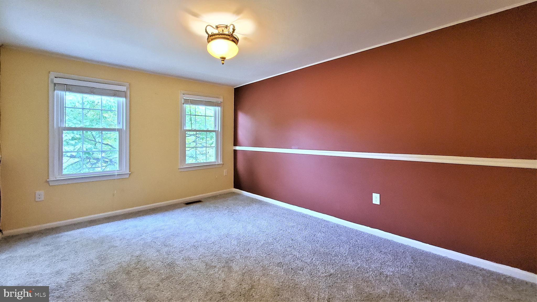 FARMINGDALE ESTATES - Residential