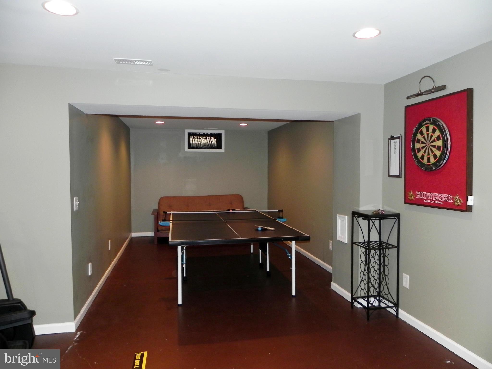 LAKELAND PLACE - Residential