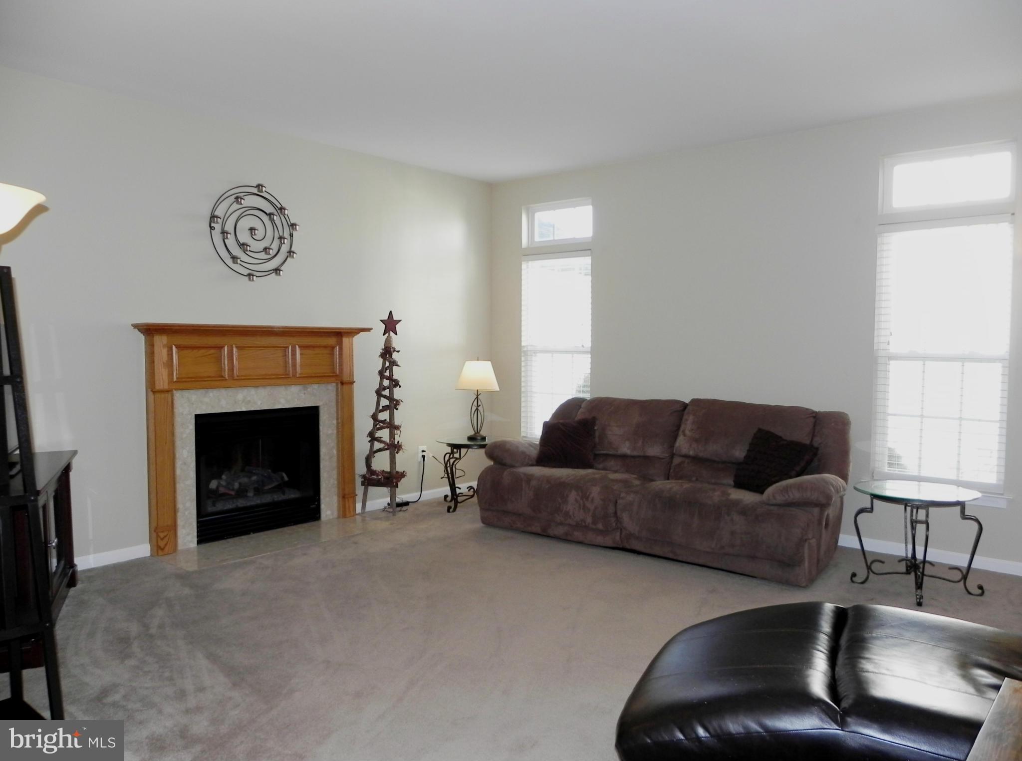 LAKELAND PLACE - Residential