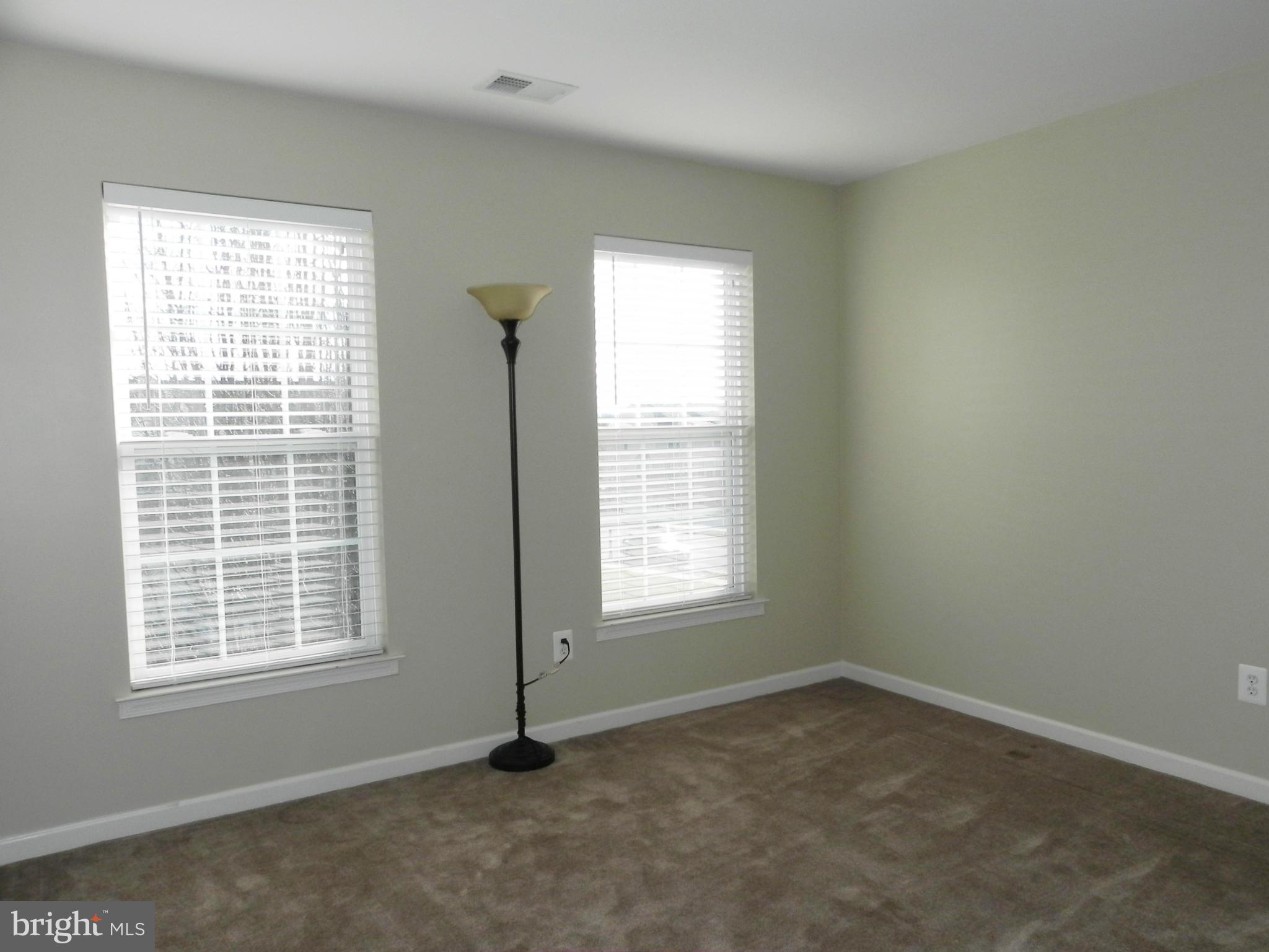 LAKELAND PLACE - Residential