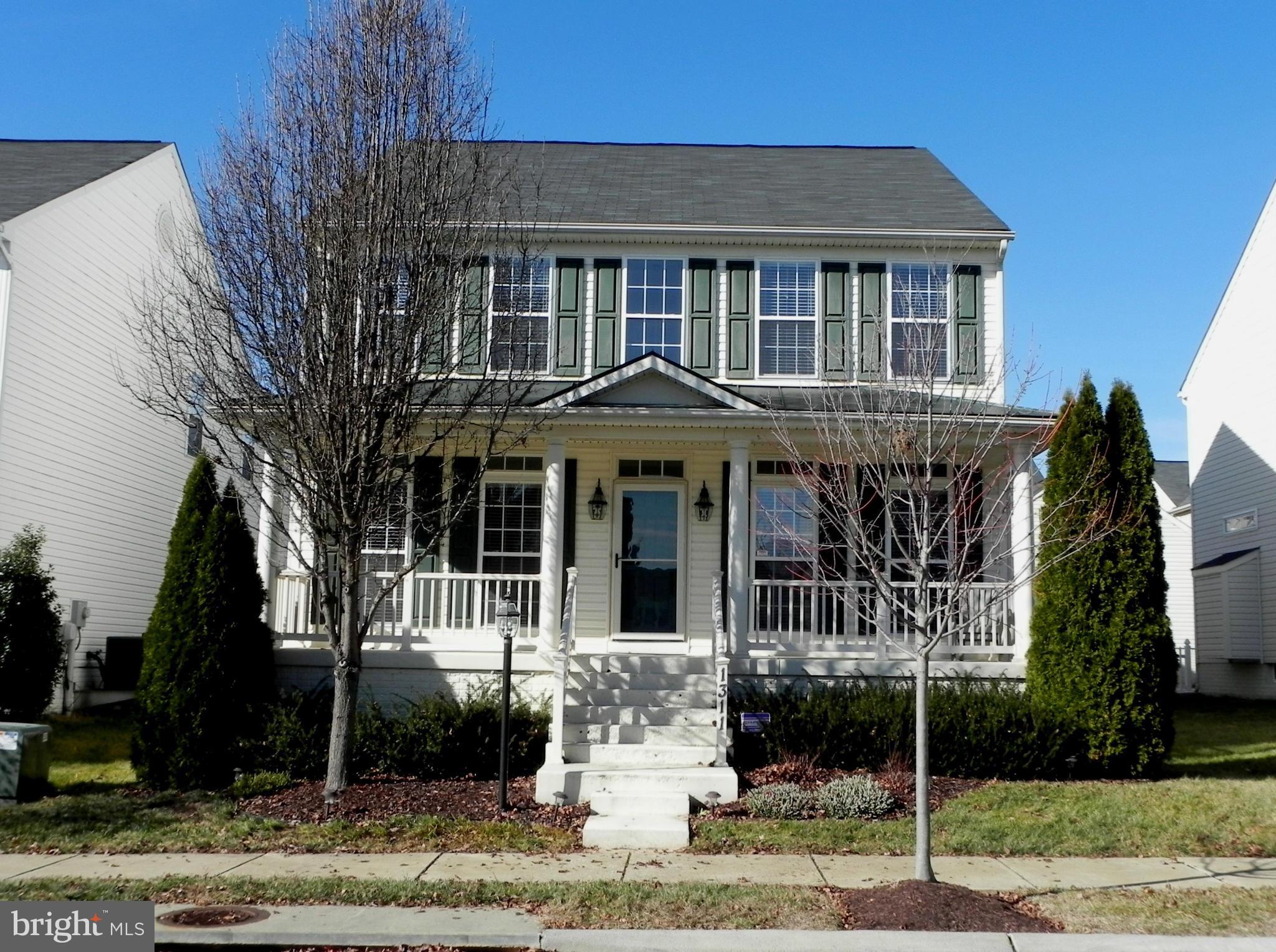 LAKELAND PLACE - Residential