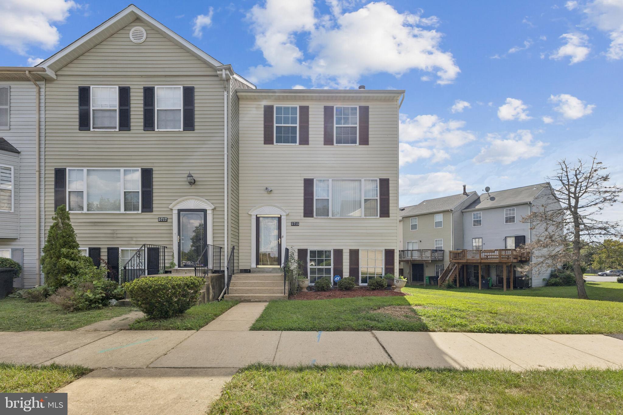 REGENCY TOWNS - Residential Lease