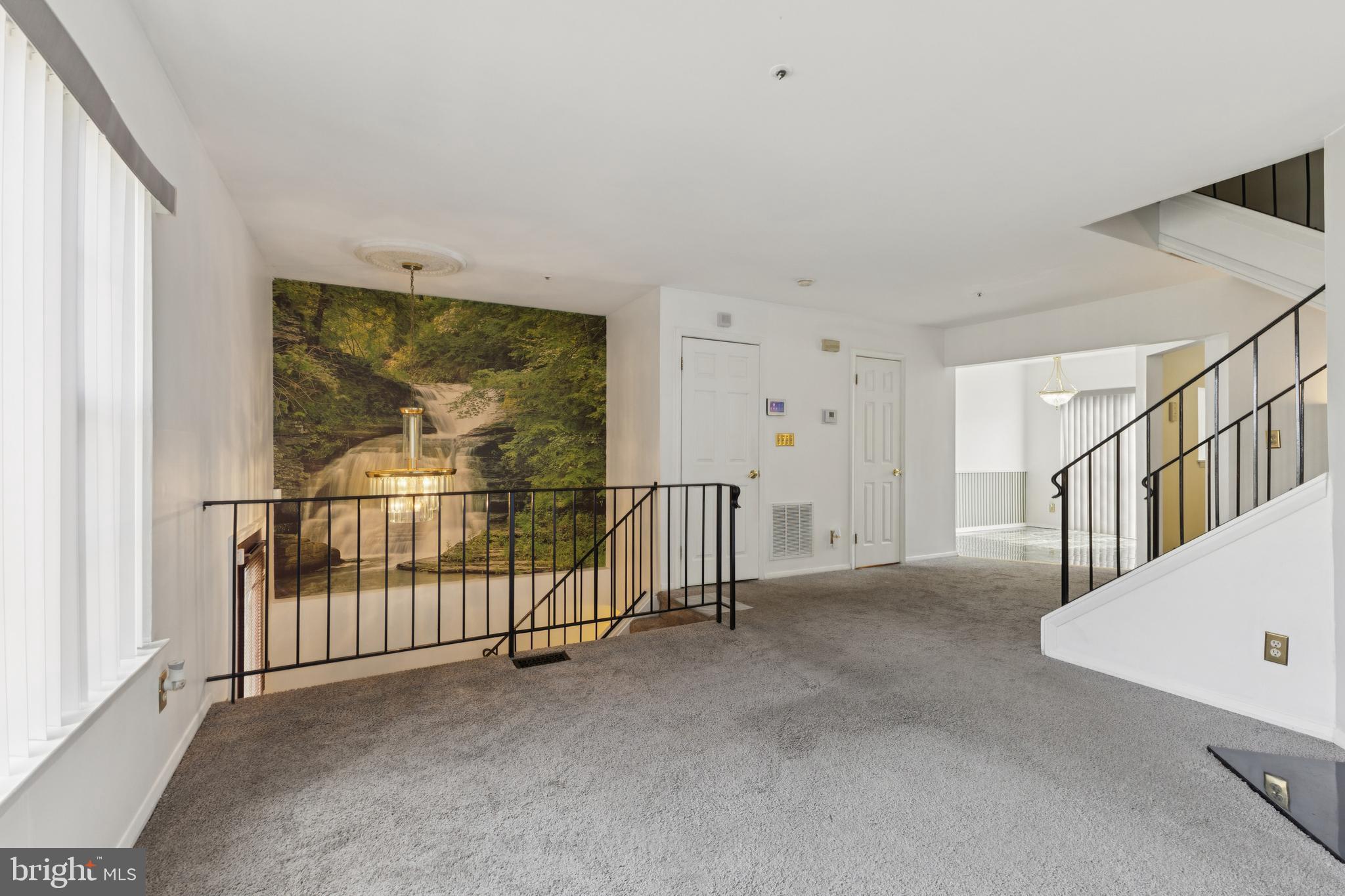 REGENCY TOWNS - Residential Lease