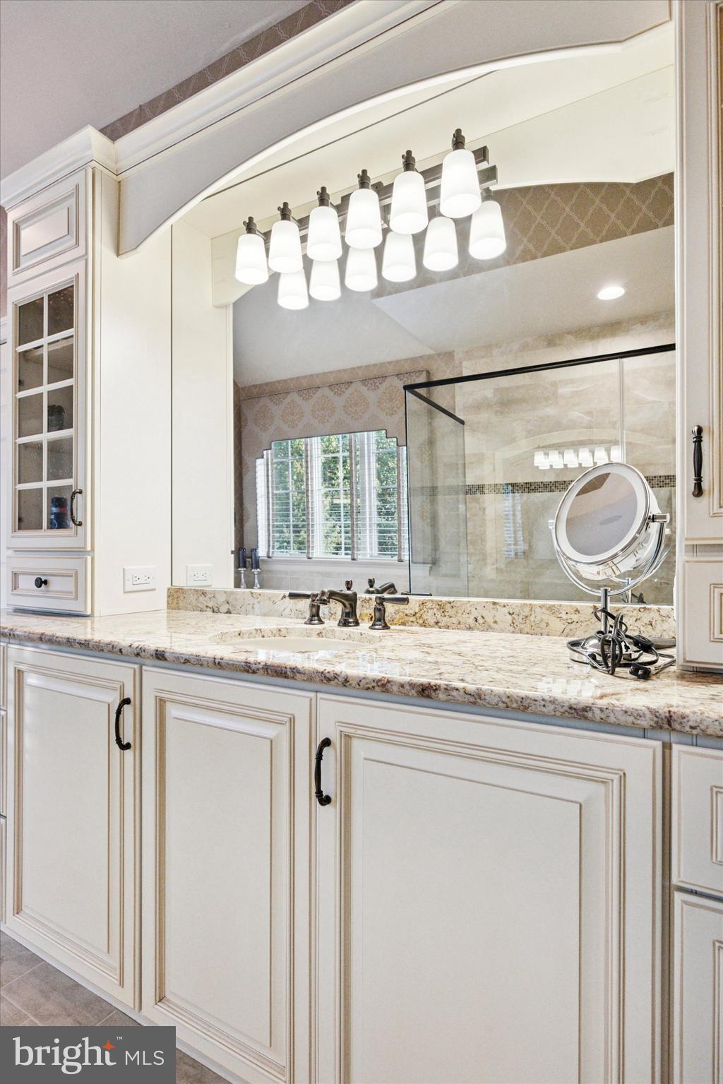 BRICK HOUSE FARM - Residential