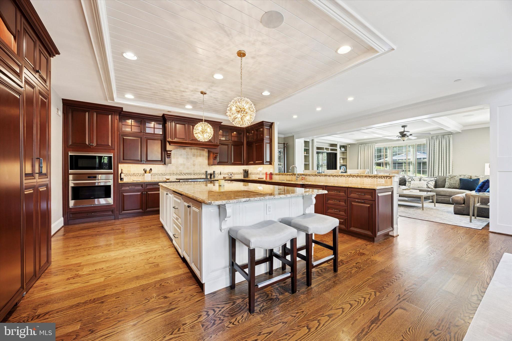 BRICK HOUSE FARM - Residential