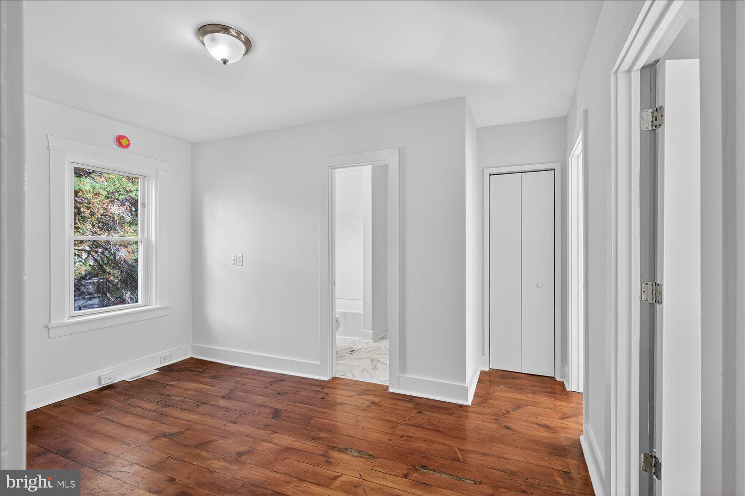 LANCASTER EAST END - Residential