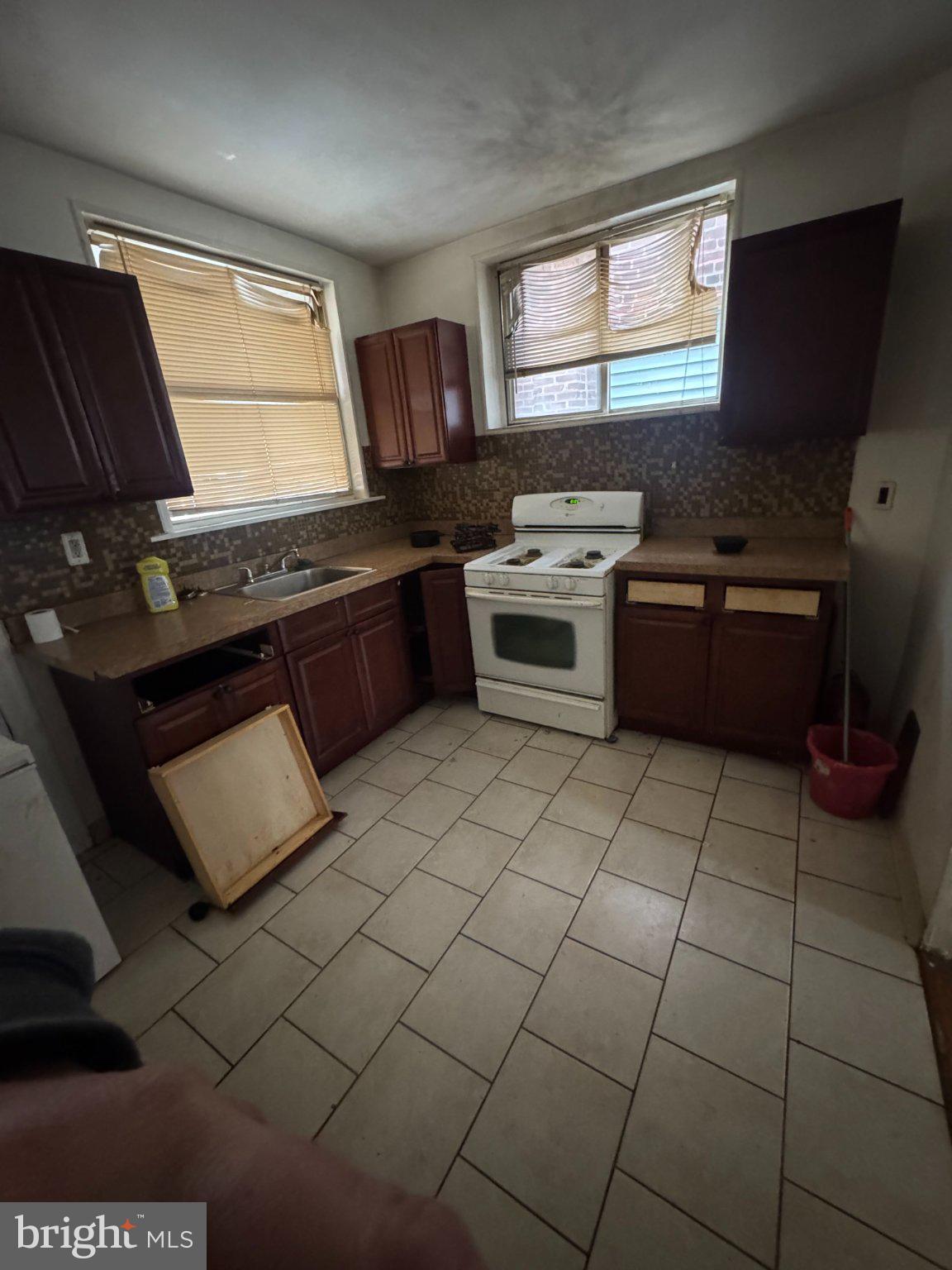 HOLMESBURG - Residential