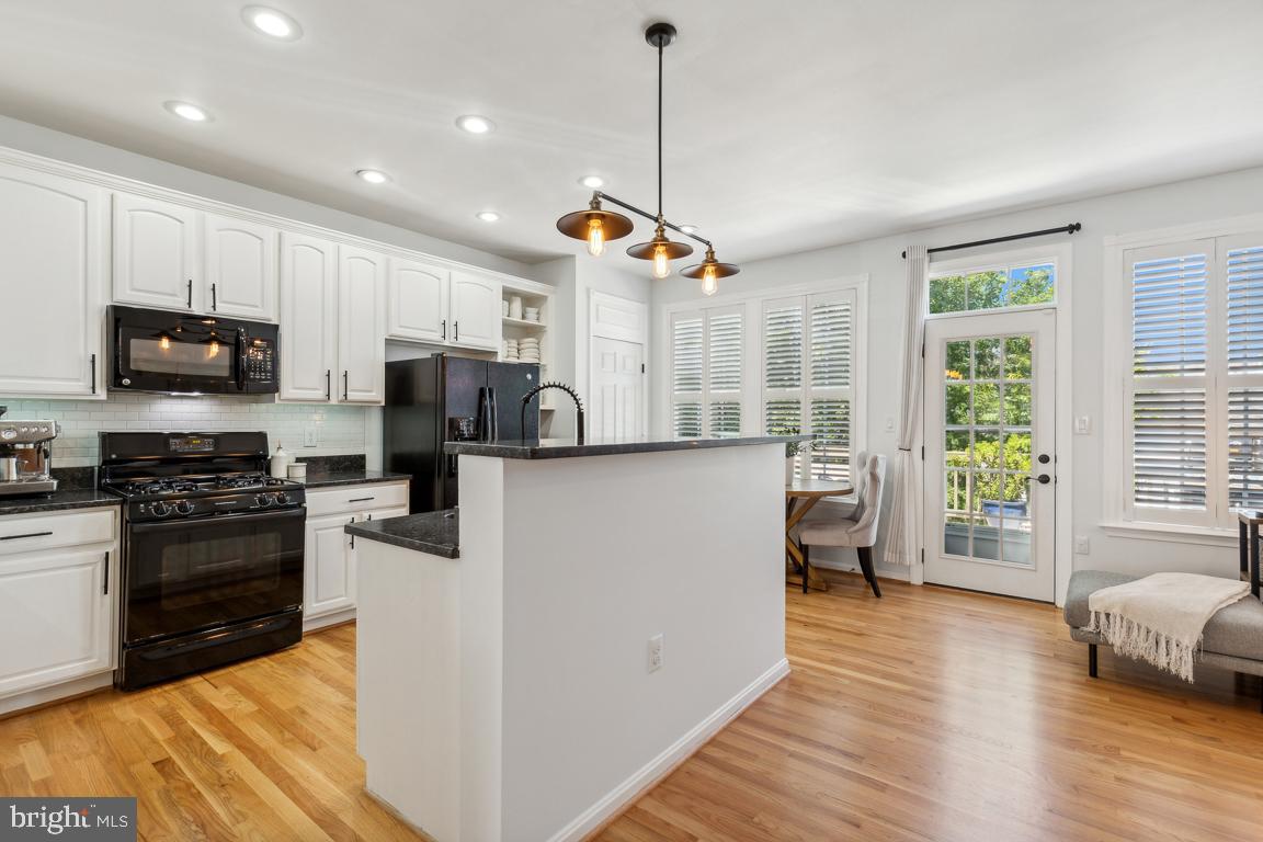 POTOMAC STATION - Residential