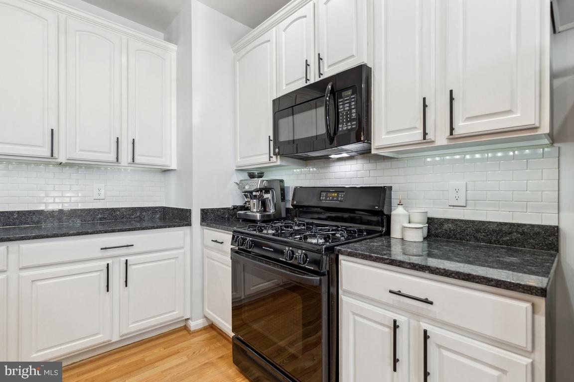 POTOMAC STATION - Residential