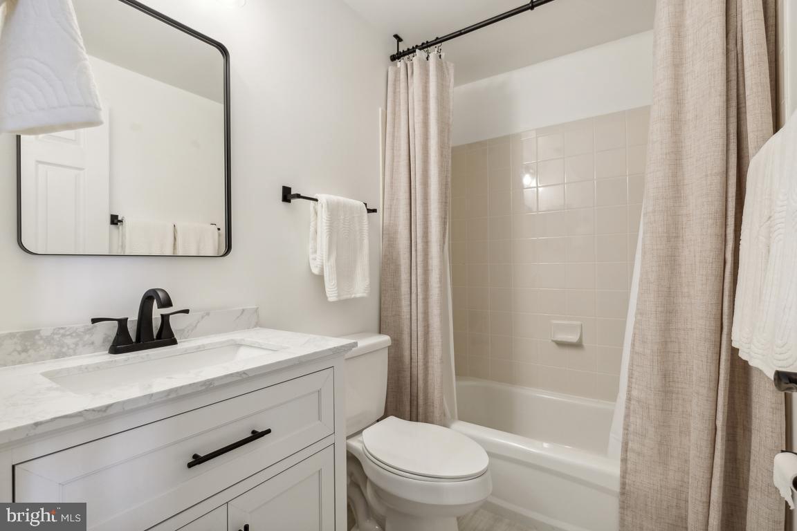 POTOMAC STATION - Residential