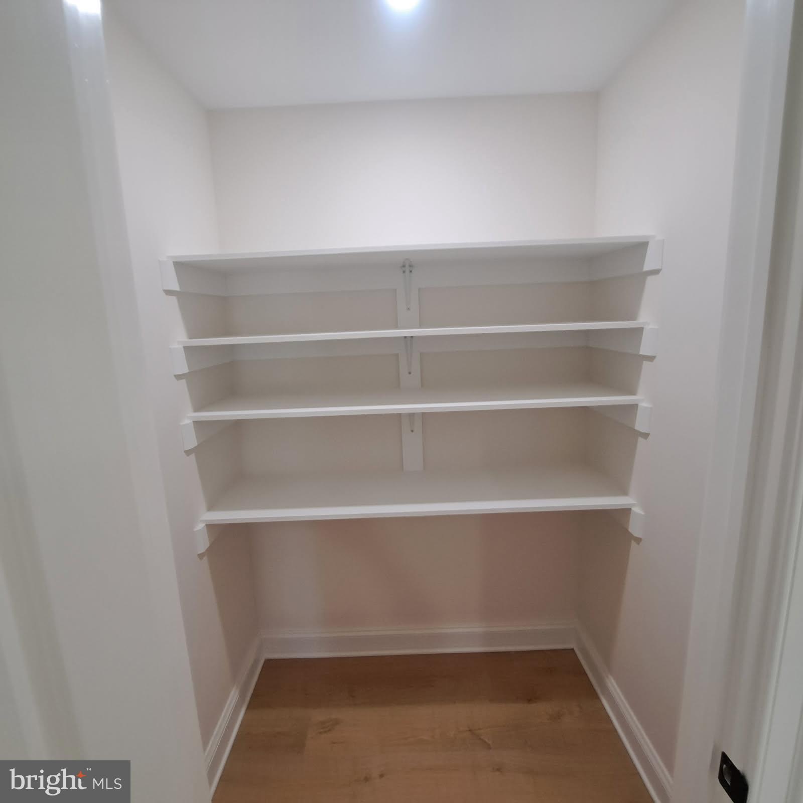 HURLOCK - Residential