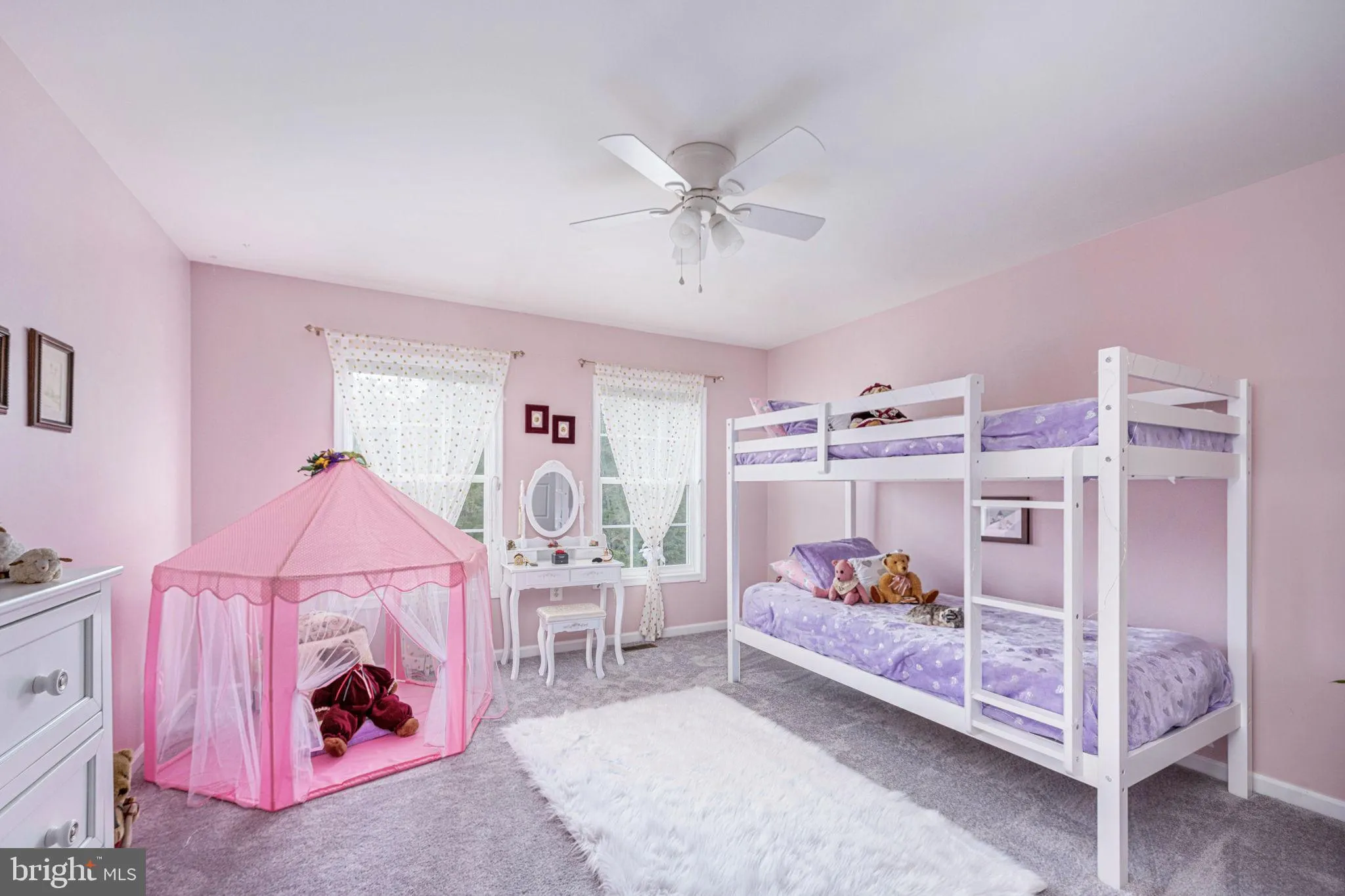 Fredericksburg, Virginia 22406, United States, 4 Bedrooms Bedrooms, ,4 BathroomsBathrooms,Residential,Active,222593