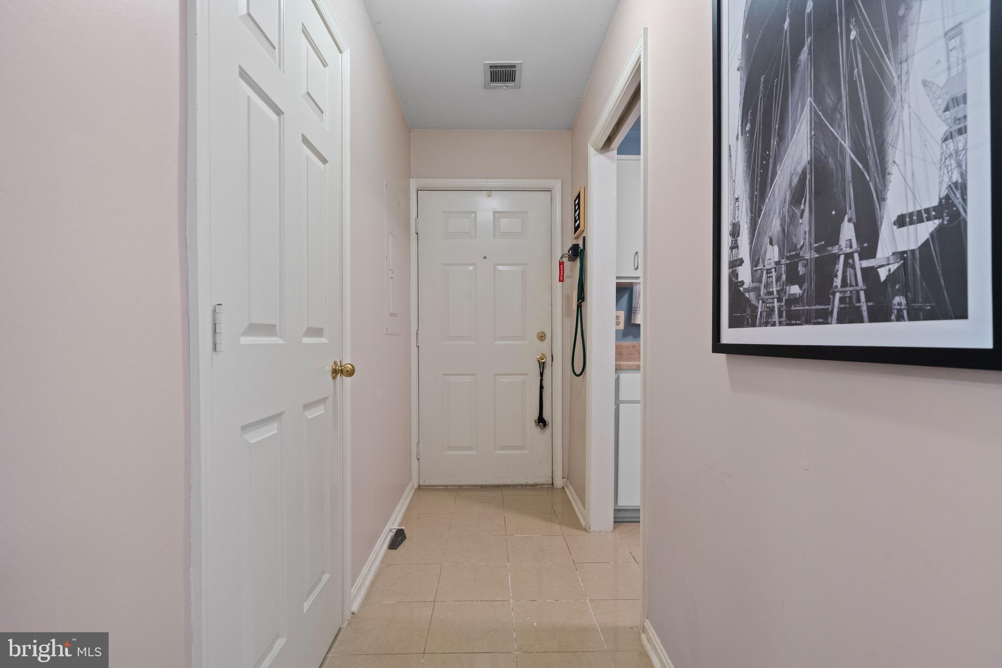 LEE OAKS - Residential