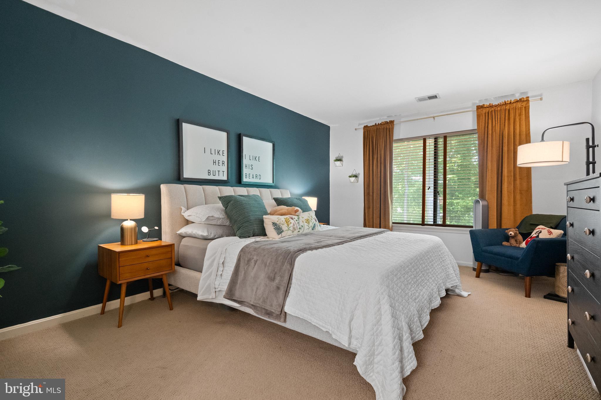 LEE OAKS - Residential