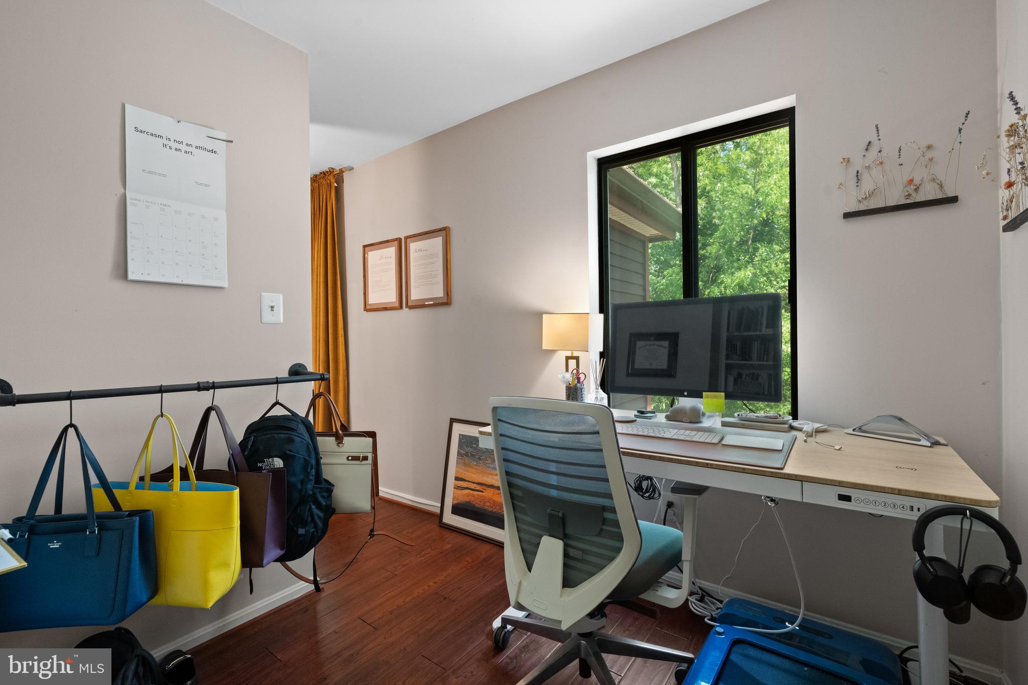 LEE OAKS - Residential