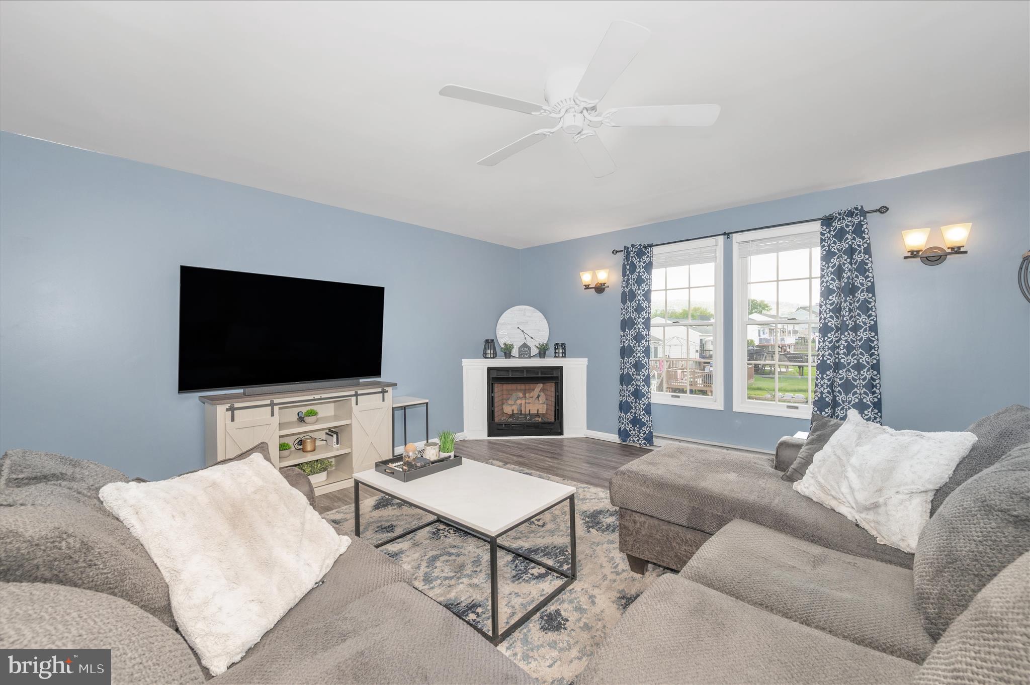 GATEWAY - Residential