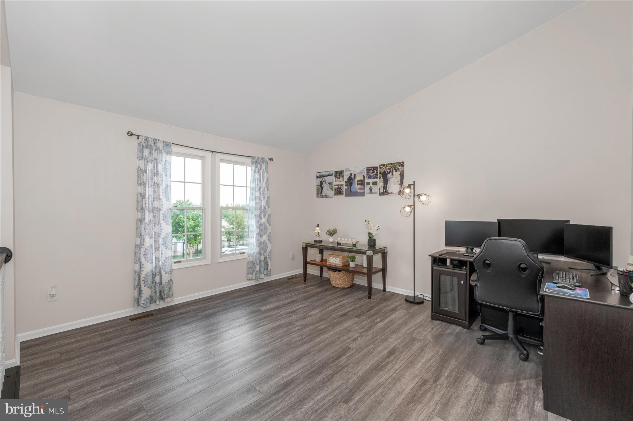 GATEWAY - Residential