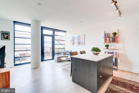 1300 4TH STREET SE 414 WASHINGTON DC 20003