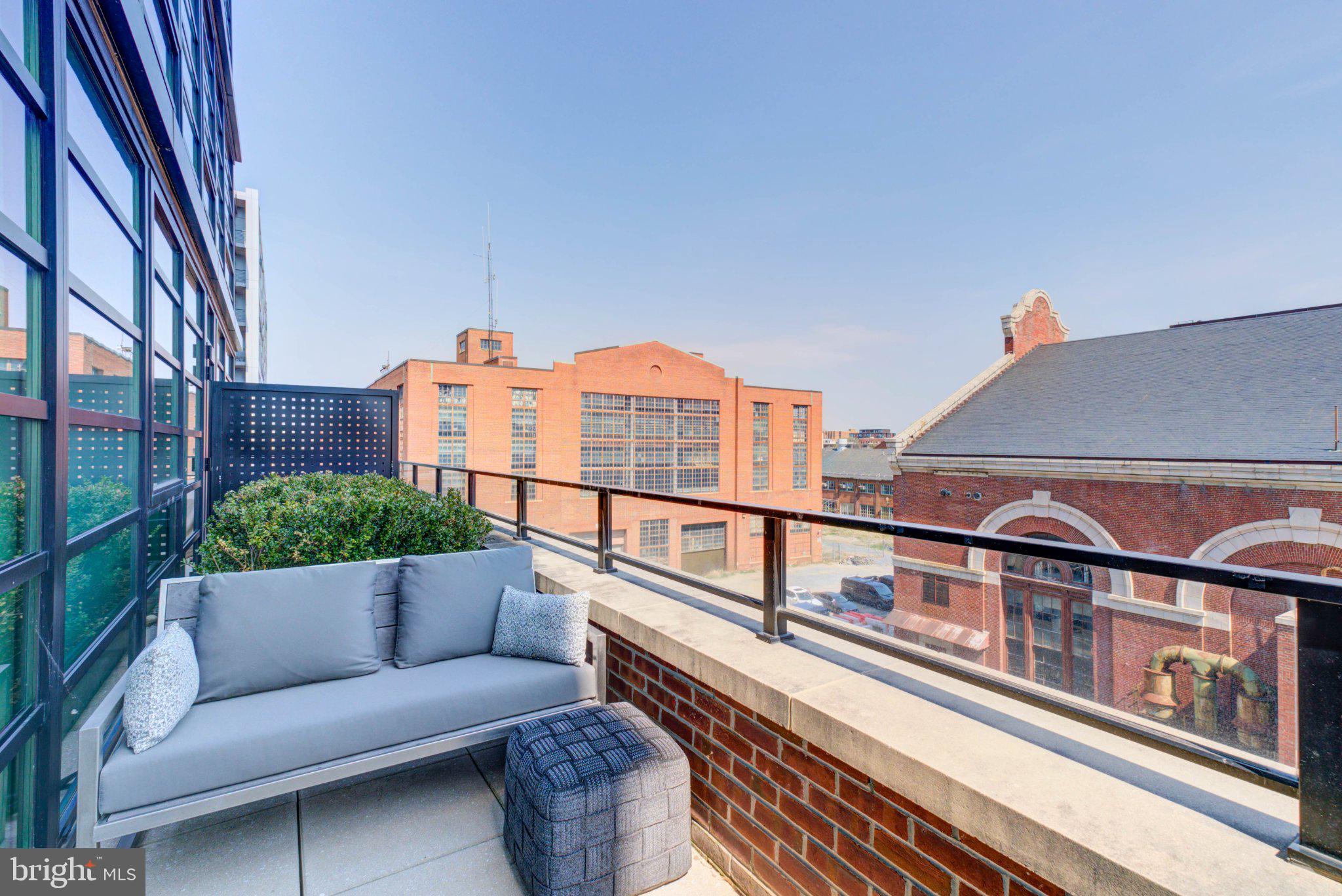 1300 4TH STREET SE 414