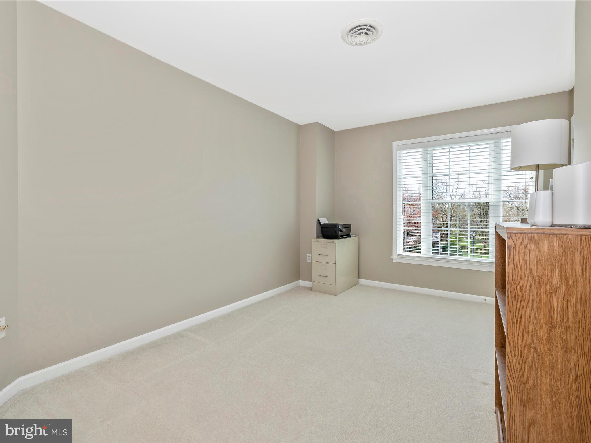 CREEKSIDE PARK - Residential