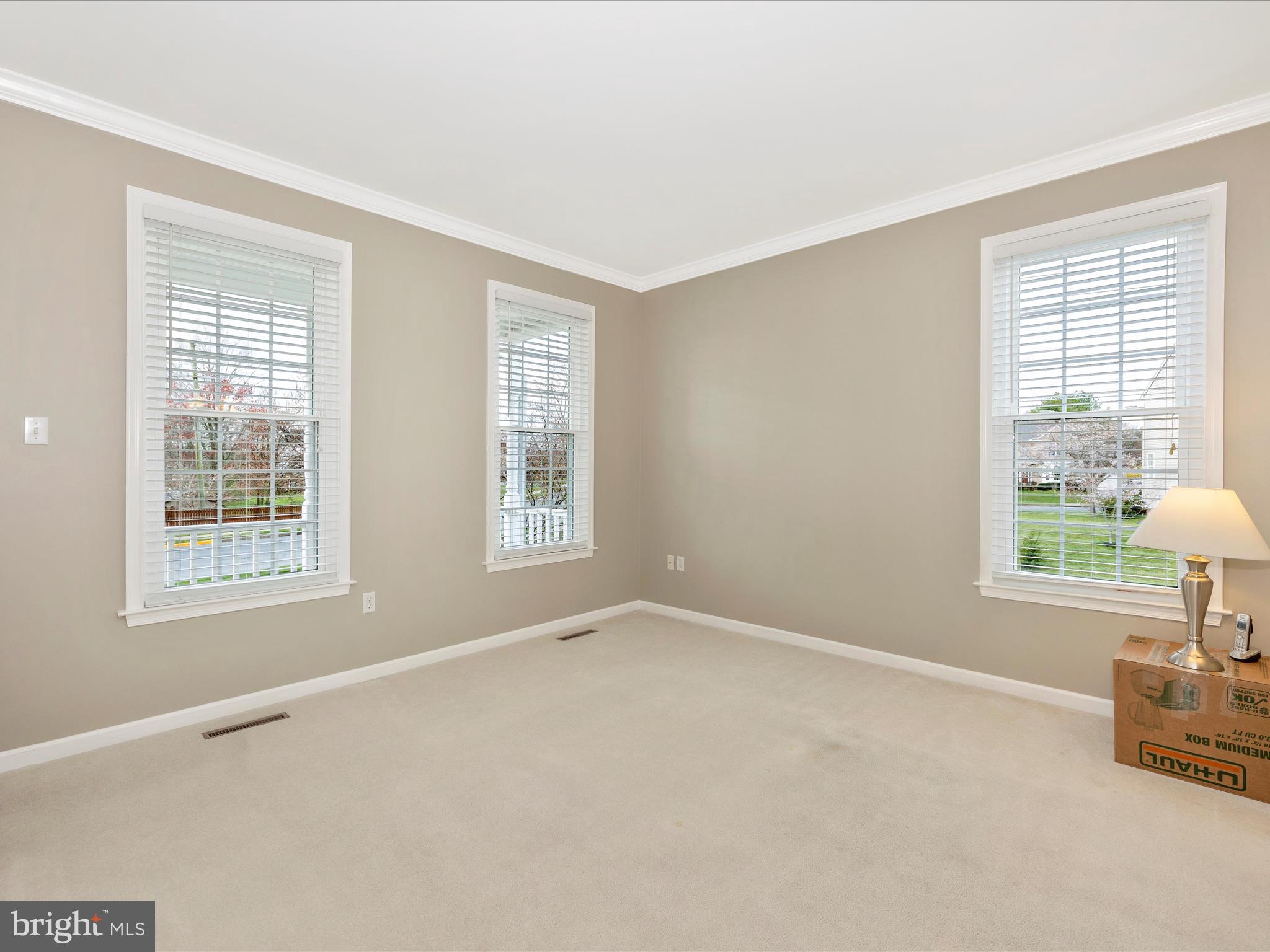 CREEKSIDE PARK - Residential