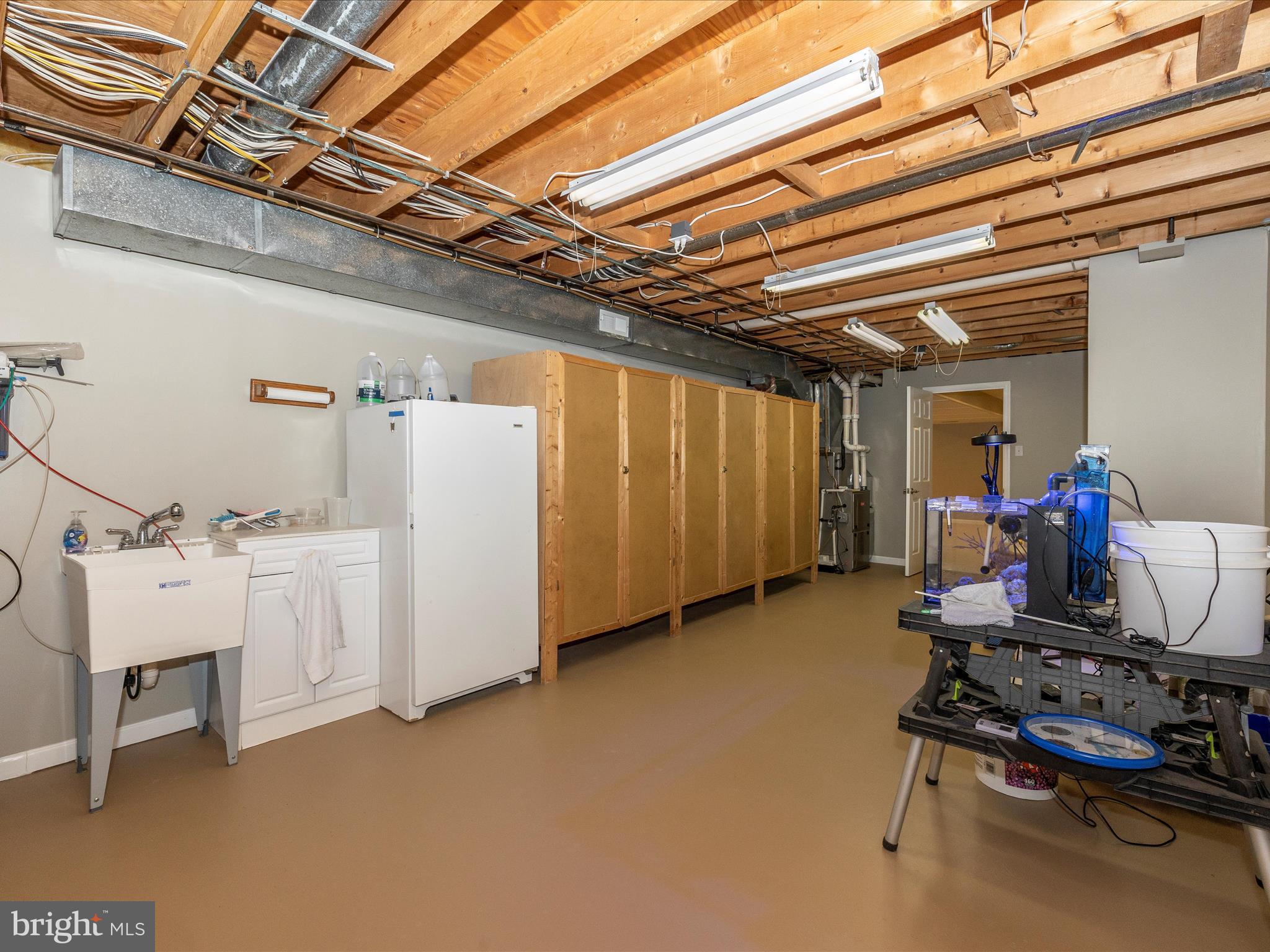 CREEKSIDE PARK - Residential