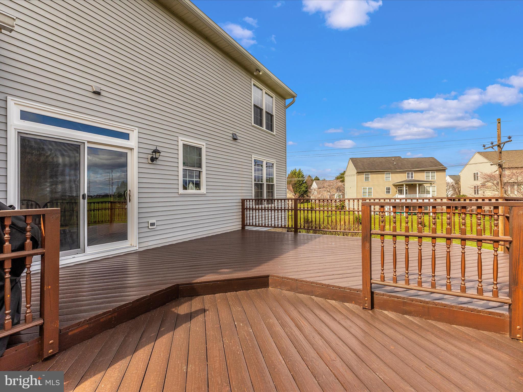 CREEKSIDE PARK - Residential