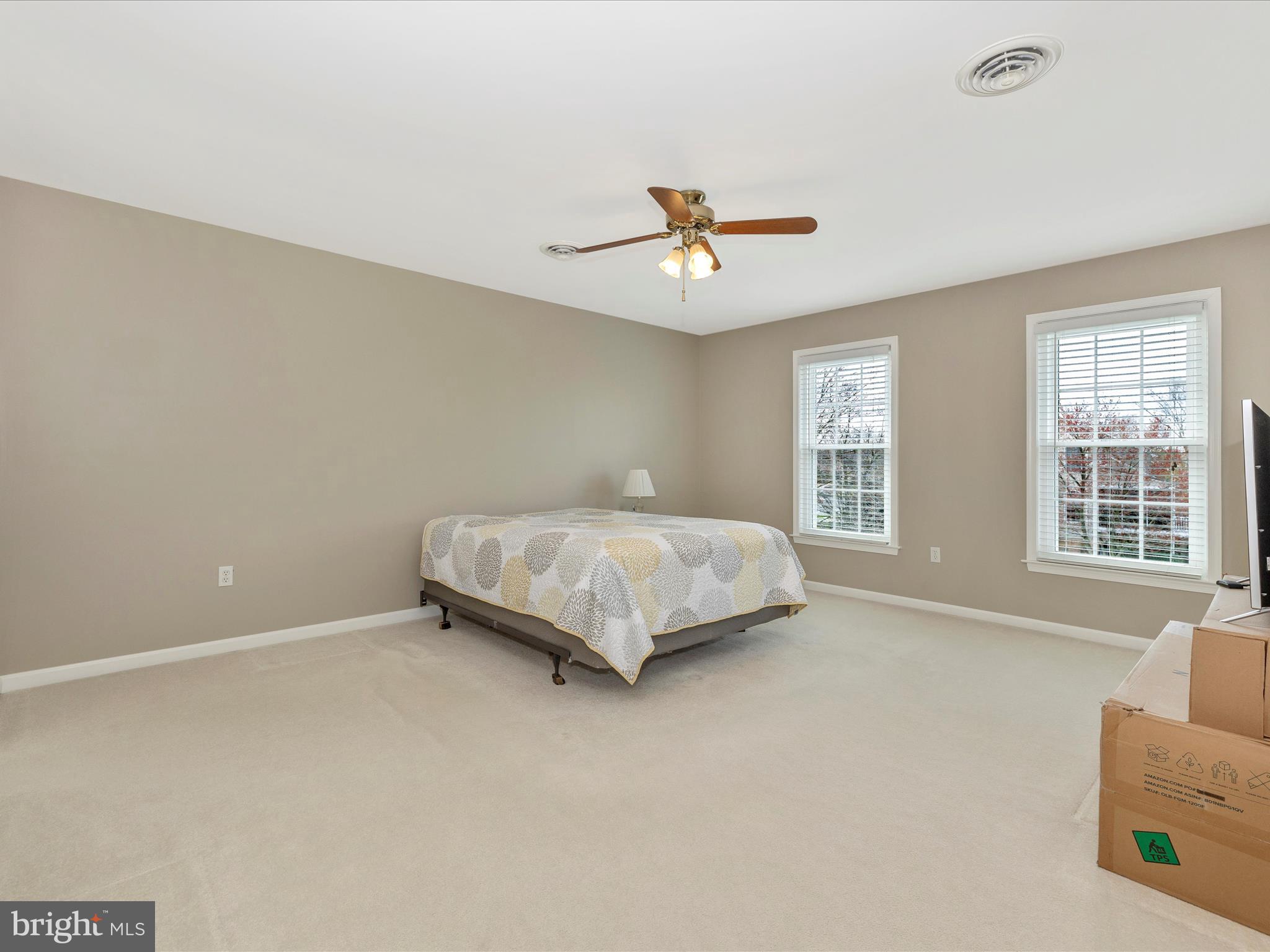 CREEKSIDE PARK - Residential