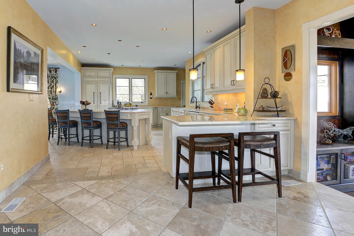 COMUS SUGARLOAF - Farm