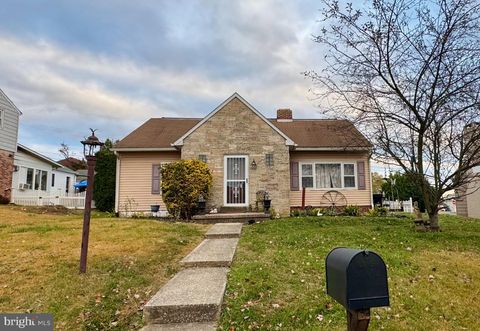 1321 CANTERBURY LANE YORK PA 17406