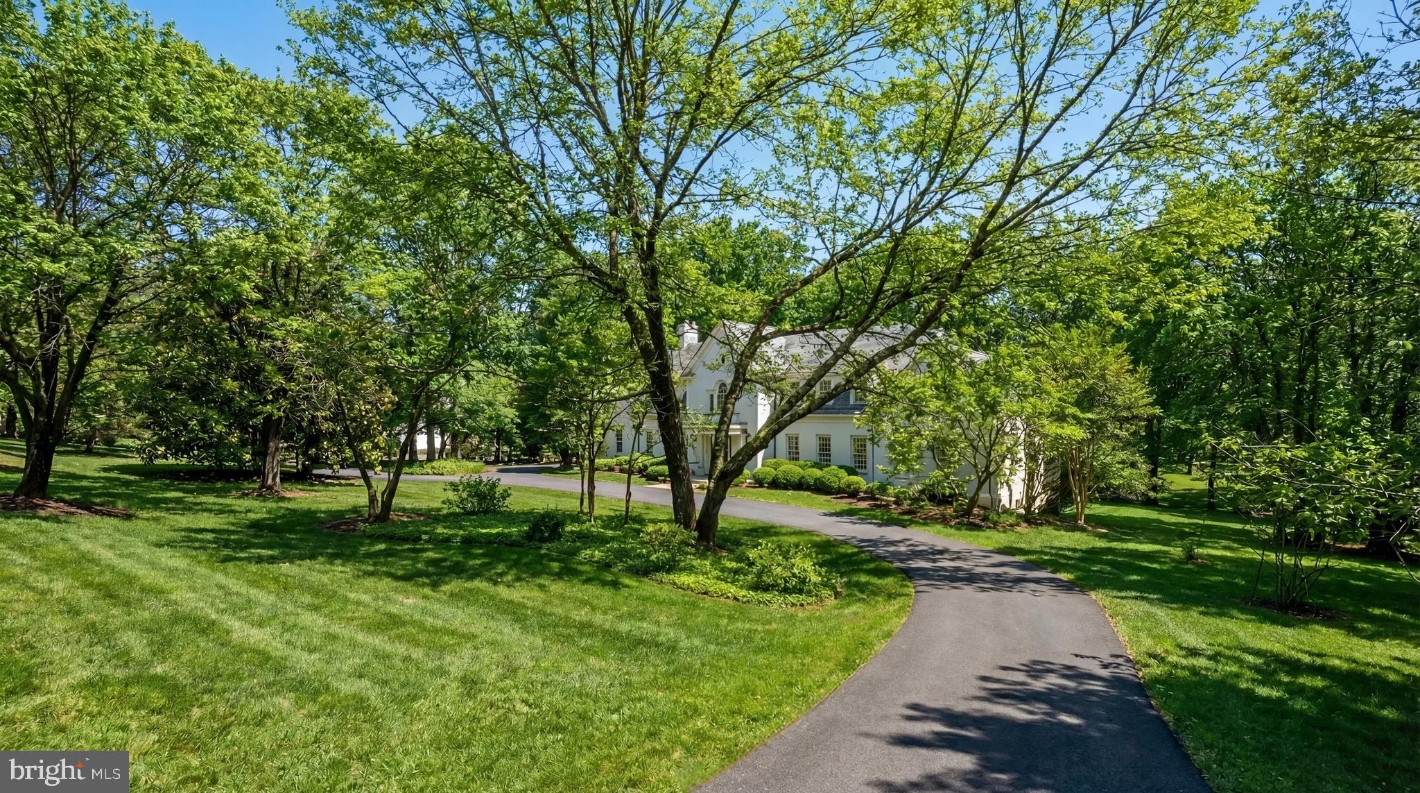 POTOMAC OUTSIDE - Residential