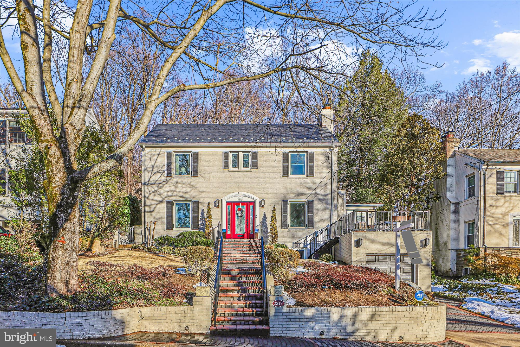 2217 46TH STREET NW