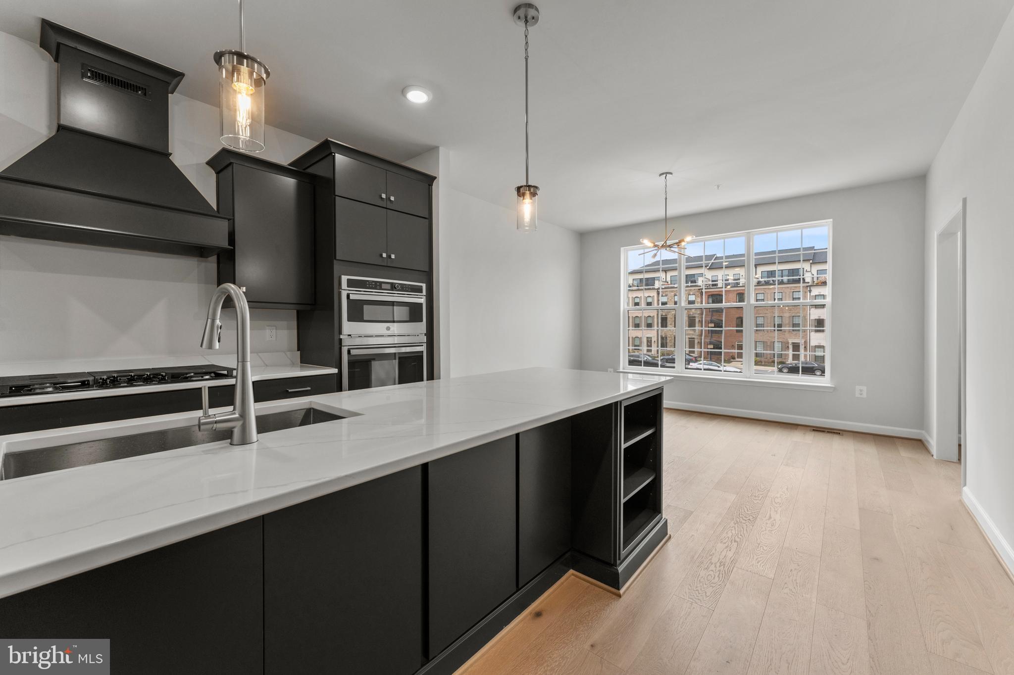 POTOMAC OVERLOOK - Residential