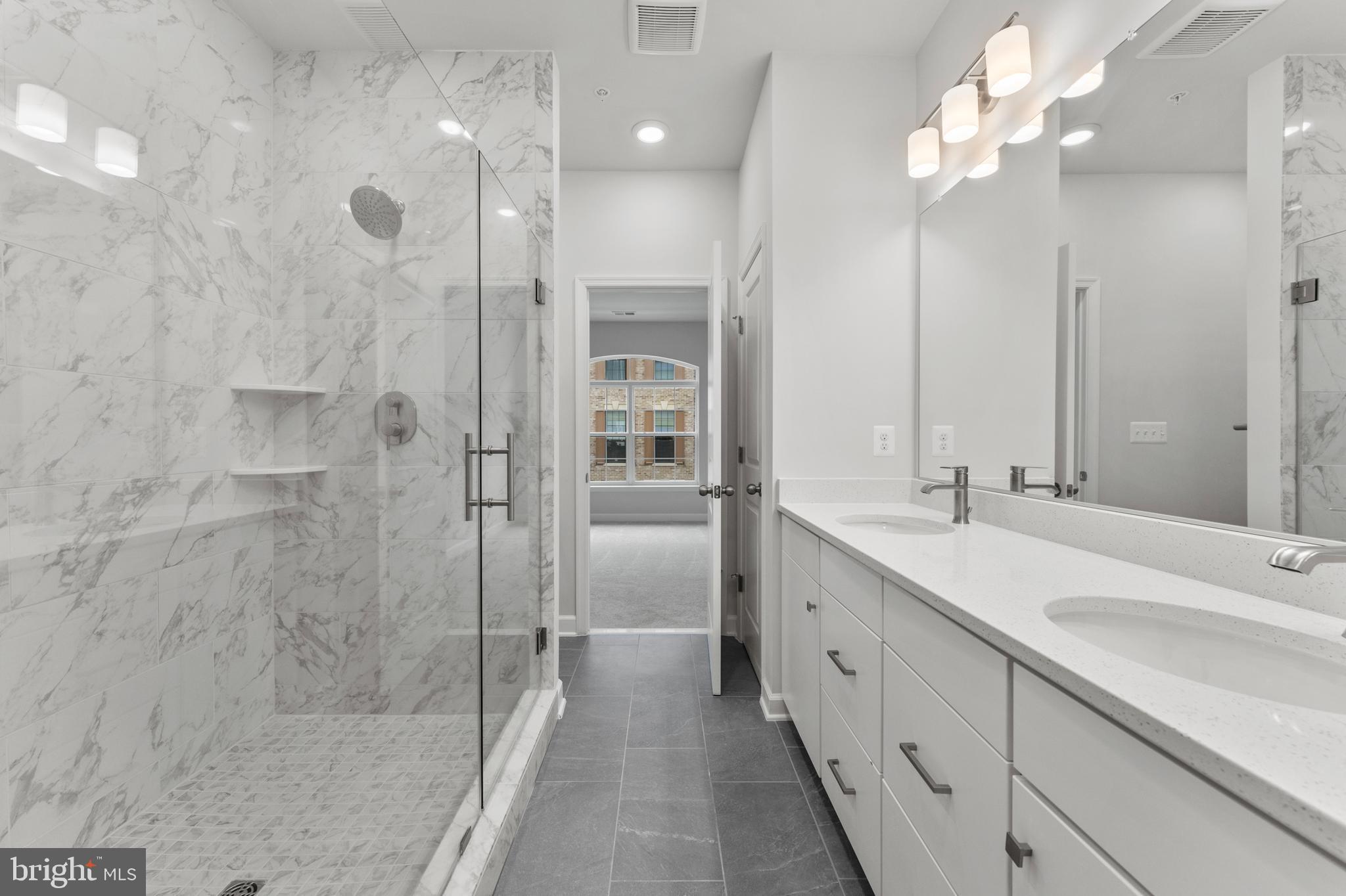 POTOMAC OVERLOOK - Residential