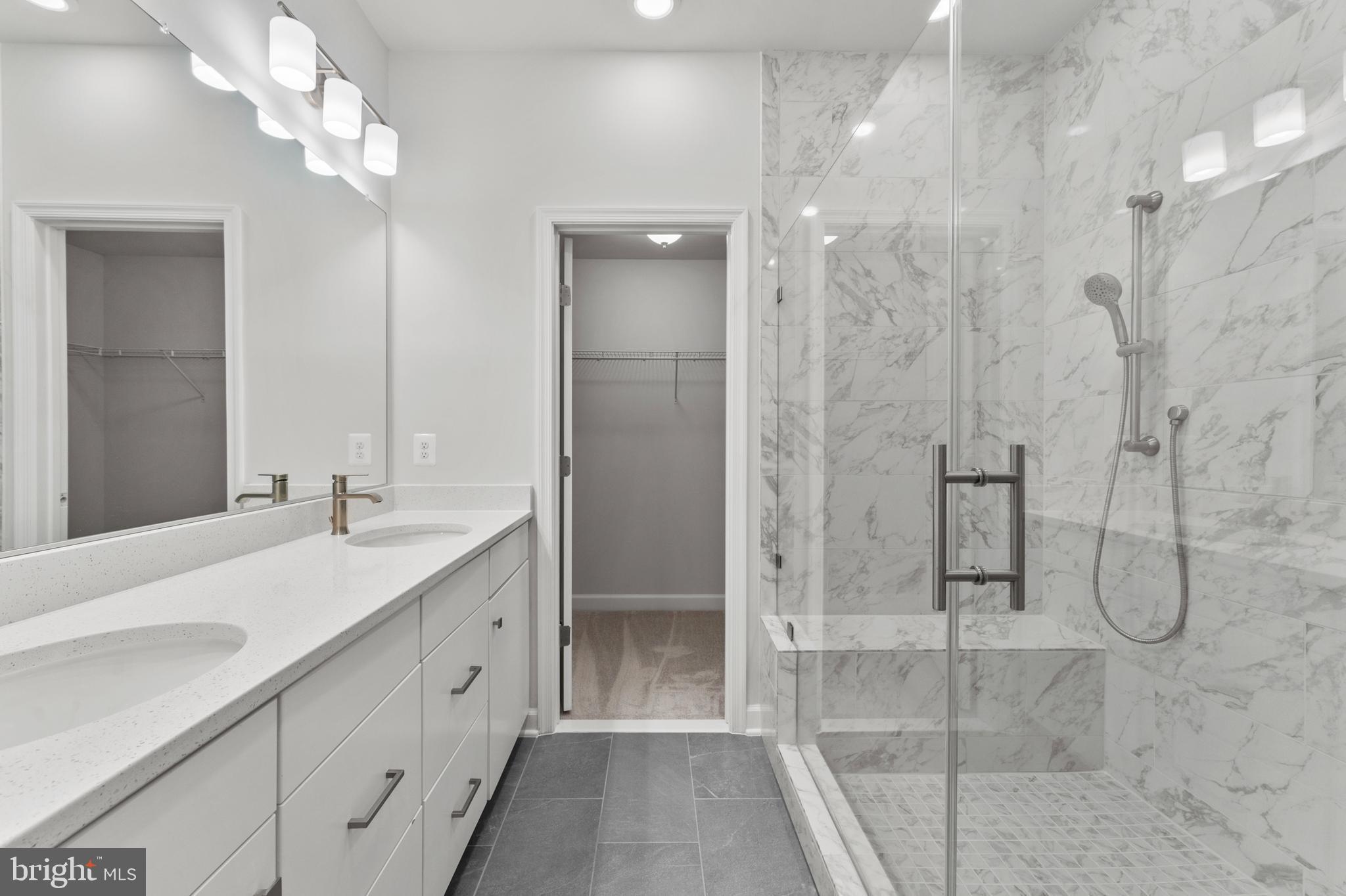 POTOMAC OVERLOOK - Residential